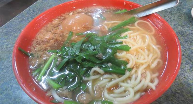 「小阿姨的店」販售的切仔麵。(葉書宏攝)