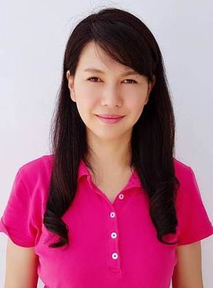 王文怡(42歲,服務業)