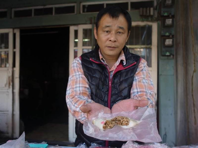 楊坤仁的糯米菜包已有70餘年歷史。(張朝欣攝)